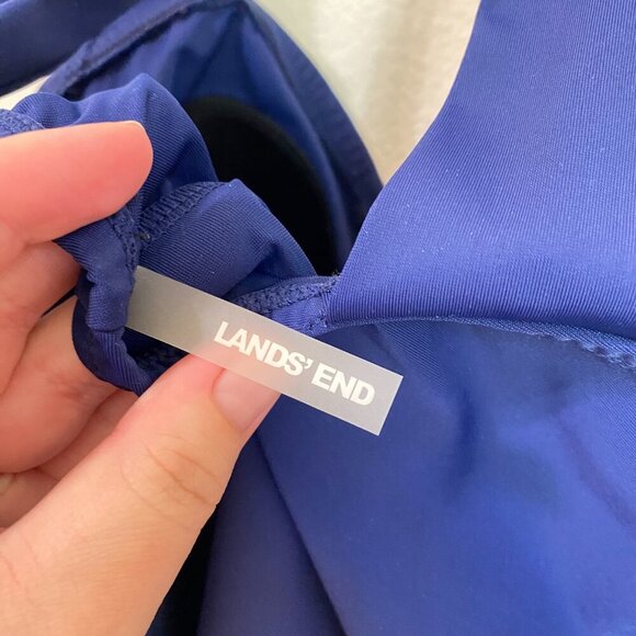 Lands End Women's Navy Blue Floral One Piece Swimsuit 14 - Picture 8 of 10